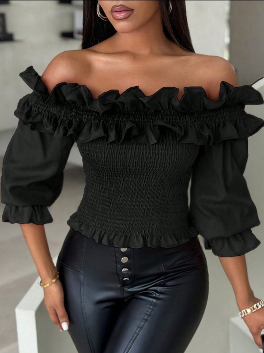 Black Casual Women's Ruffle Decor Off-Shoulder Cropped Top - Picture 5 of 6